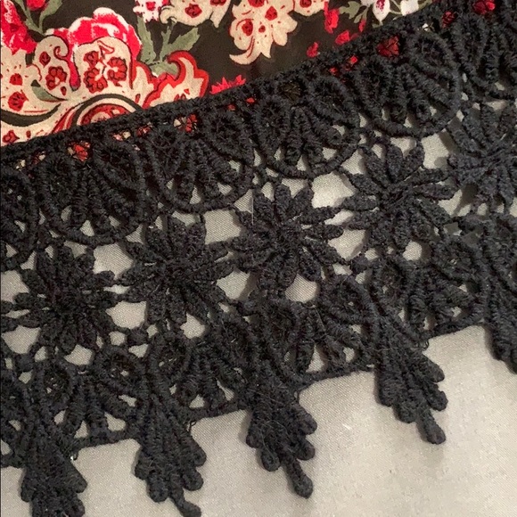 Floral chiffon blouse - Picture 2 of 3